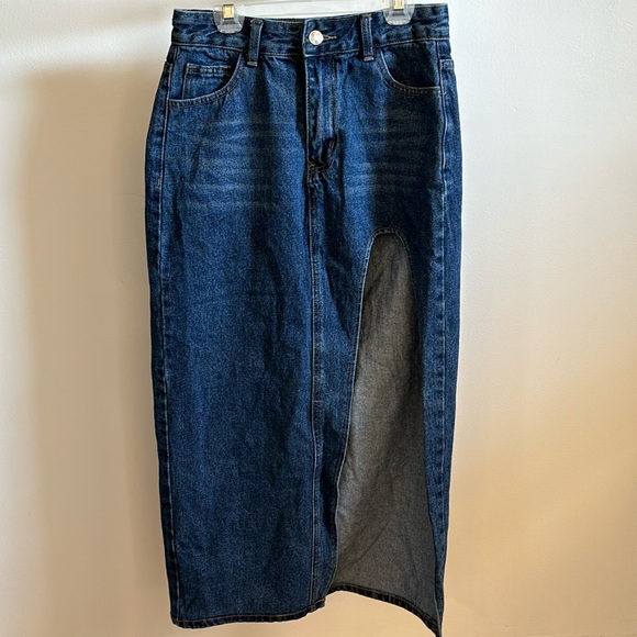 SHEIN Dresses & Skirts - Shein midi denim skirt.